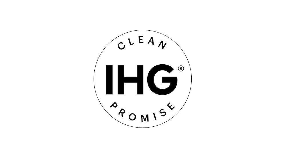 Hotel Voco Al Khobar By Ihg Exteriér fotografie IHG Clean Promise logo